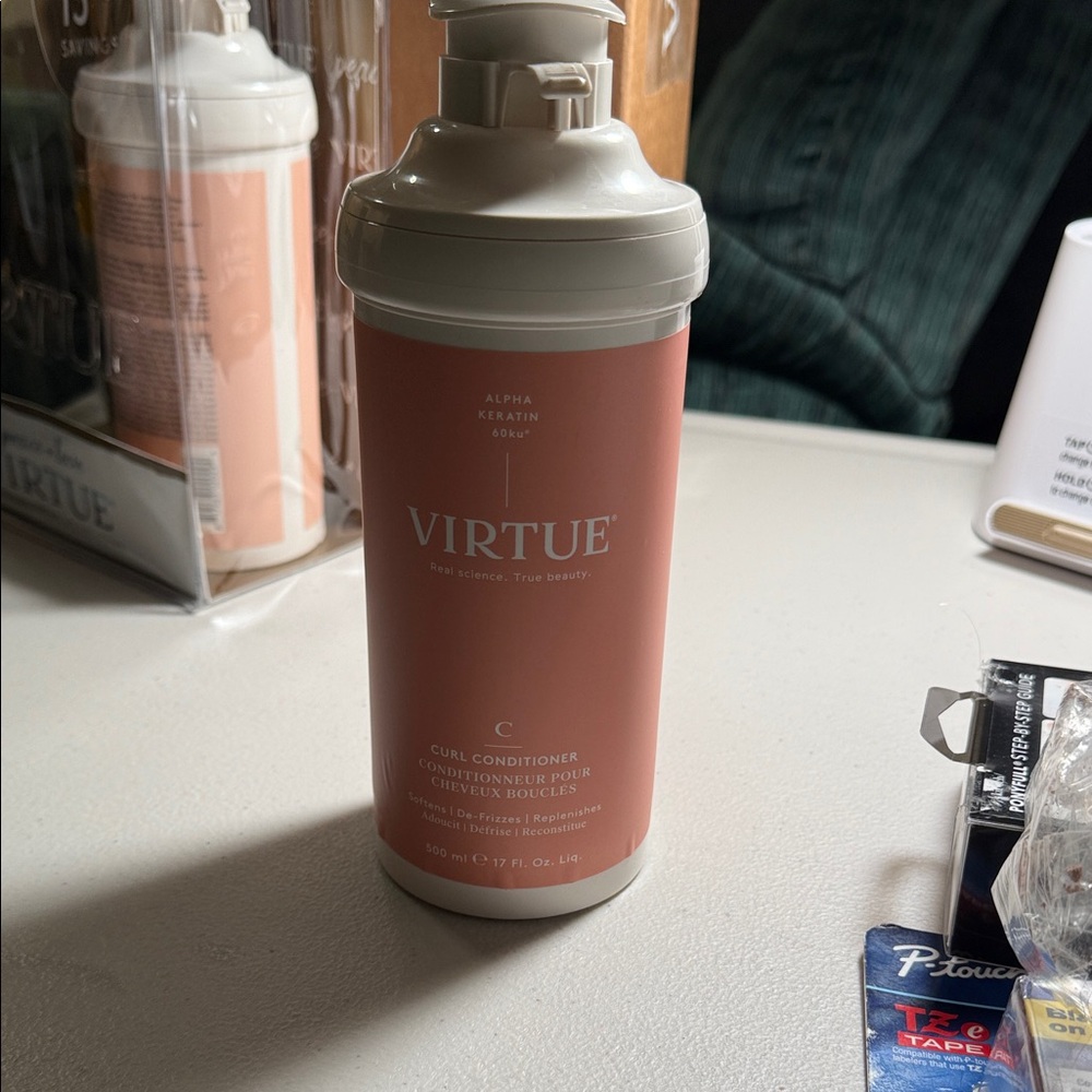 Virtue Curl Conditioner - Soft Pink